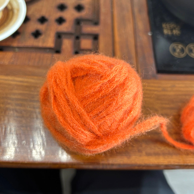 Машина для рисования пряжи